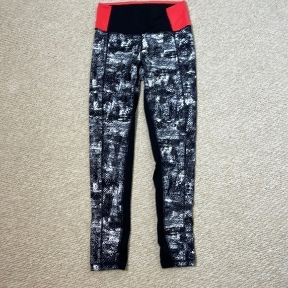 ⭐️ ‼️NWOT ADIDAS Workout Pants ‼️⭐️ - Picture 1 of 3
